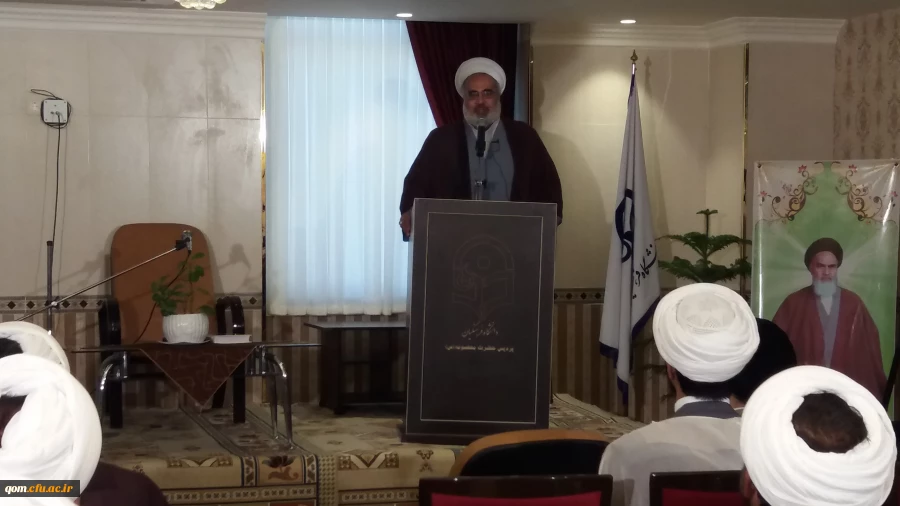 نخستین دوره آموزشی و مهارتی ائمه محترم جماعات پردیس ها و مراکز دانشگاه فرهنگیان سراسر کشور در قم