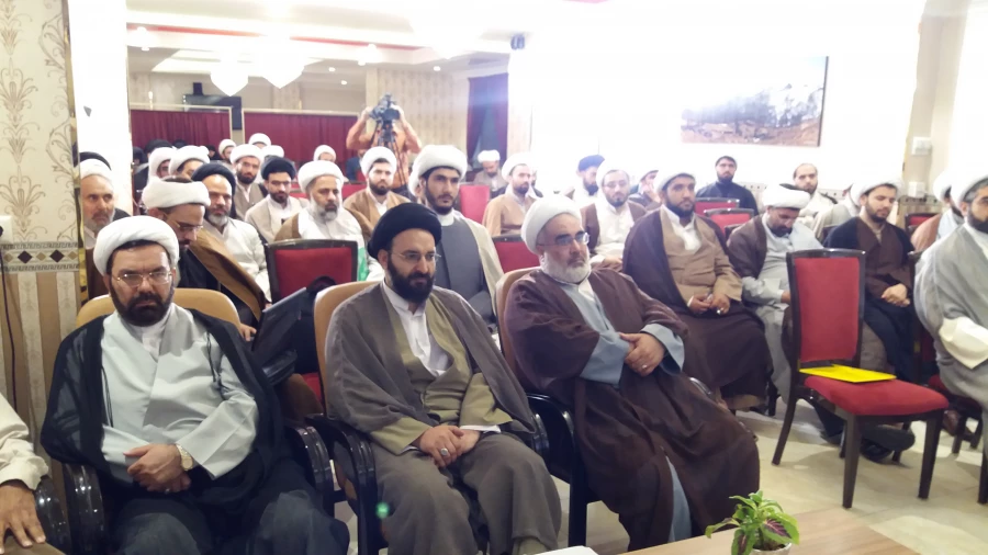 نخستین دوره آموزشی و مهارتی ائمه محترم جماعات پردیس ها و مراکز دانشگاه فرهنگیان سراسر کشور در قم
