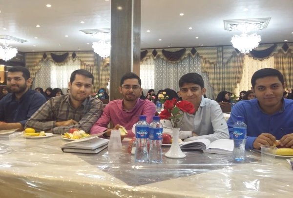 گزارش برگزاری همایش مدیران میزبان اولین گروه دانش آموختگان دانشگاه فرهنگیان - استان قم