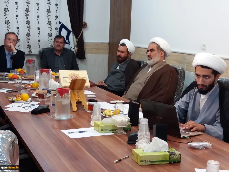 جلسه بررسی فعالیت ها و چشم انداز پیش روی پژوهشکده تعلیم و تربیت اسلامی