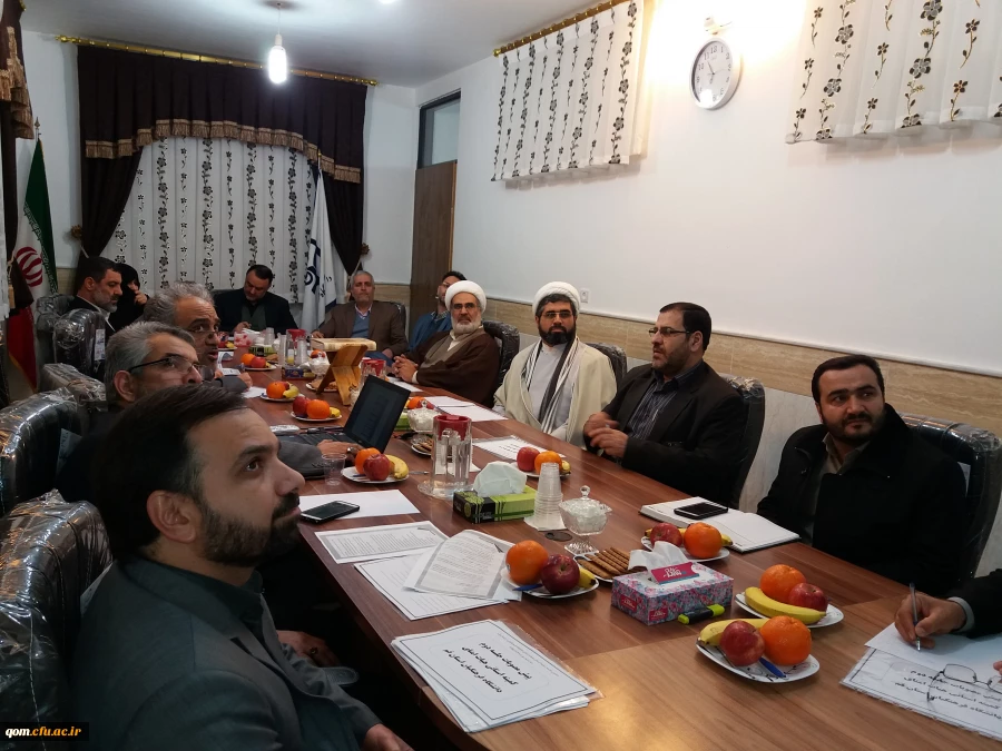برگزاری دومین جلسه  کمیته استانی هیأت امنای دانشگاه فرهنگیان استان قم