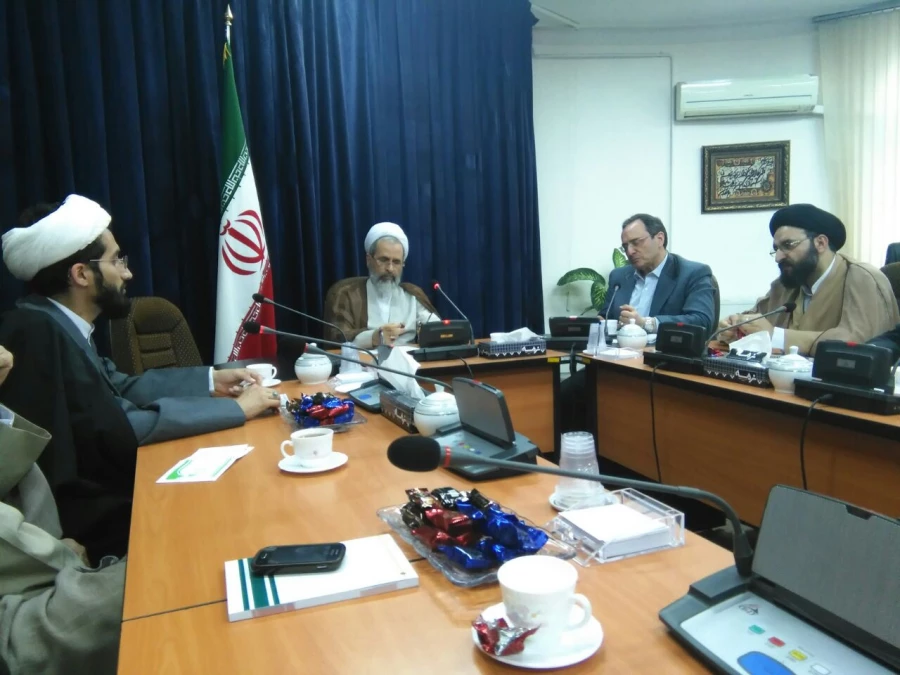 دیدار سرپرست دانشگاه فرهنگیان و مسئولین استانی دانشگاه با آیت الله اعرافی مدیر حوزه های علمیه سراسر کشور