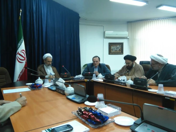 دیدار سرپرست دانشگاه فرهنگیان و مسئولین استانی دانشگاه با آیت الله اعرافی مدیر حوزه های علمیه سراسر کشور