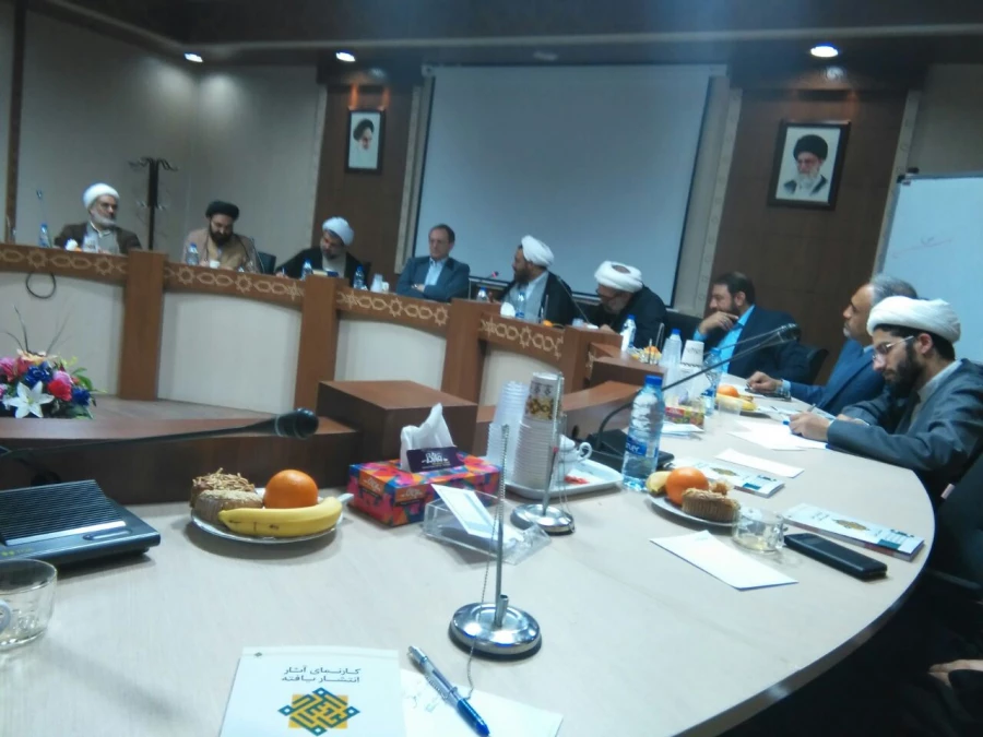 دیدار دکتر مهر محمدی سرپرست دانشگاه فرهنگیان و مسئولین  دانشگاه فرهنگیان استان قم با رئیس محترم دانشگاه معارف