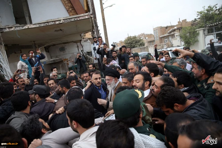 بازدید سرزده مقام معظم رهبری از مناطق زلزله زده غرب کشور