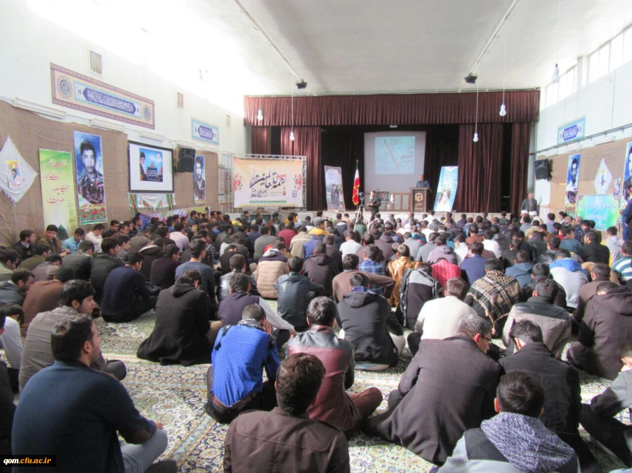 بزرگداشت هفته وحدت و روز دانشجو پردیس آیت الله طالقانی(ره)