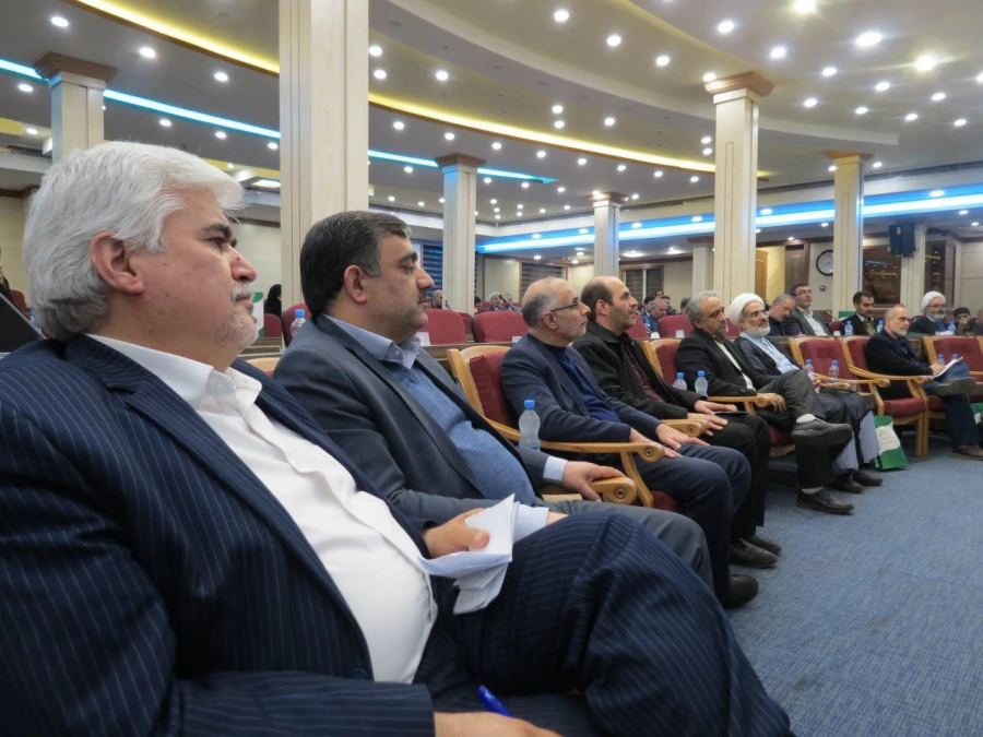 همایش بزرگداشت هفته پژوهش وتجلیل از پژوهشگران برتر استانی پردیس های دانشگاه فرهنگیان  استان قم