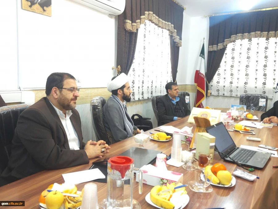 جلسه بررسی وضعیت پژوهشکده تعلیم تربیت اسلامی قم