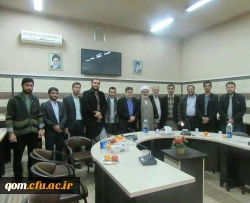نشست صمیمی سرپرست دانشگاه فرهنگیان با اعضای بسیج دانشجویی پردیس آیت الله طالقانی(ره) قم