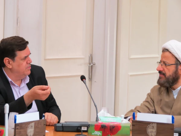 تعامل و همکاری دانشگاه فرهنگیان با دفتر تبلیغات حوزه علمیه قم