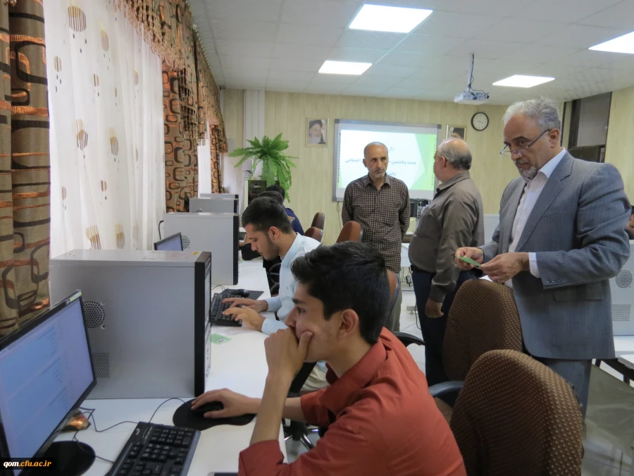 برگزاری آزمون برخط (آنلاین) رشته های کتبی بیست و هشتمین جشنواره فرهنگی و اجتماعی دانشجو معلمان در پردیس های دانشگاه فرهنگیان استان قم برگزار شد