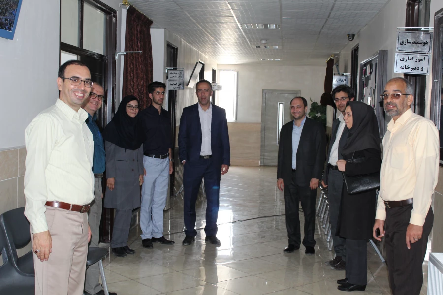 بازدید مسئولین هوشمند سازی دانشگاه از پردیس  های استان قم