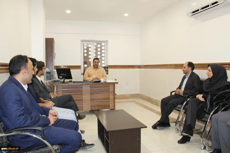 بازدید مسئولین هوشمند سازی دانشگاه از پردیس  های استان قم