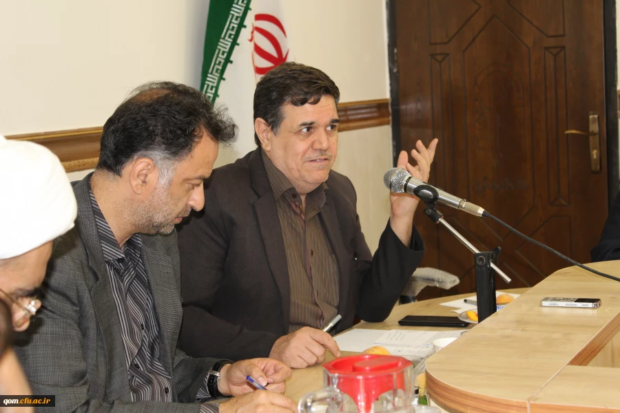 آیین تکریم و قدرانی از حجت الاسلام و المسلمین دکتر زارعی رضایی سرپرست سابق و معرفی جناب آقای محمدپور به عنوان سرپرست جدید مدیریت امور پردیس های استان قم