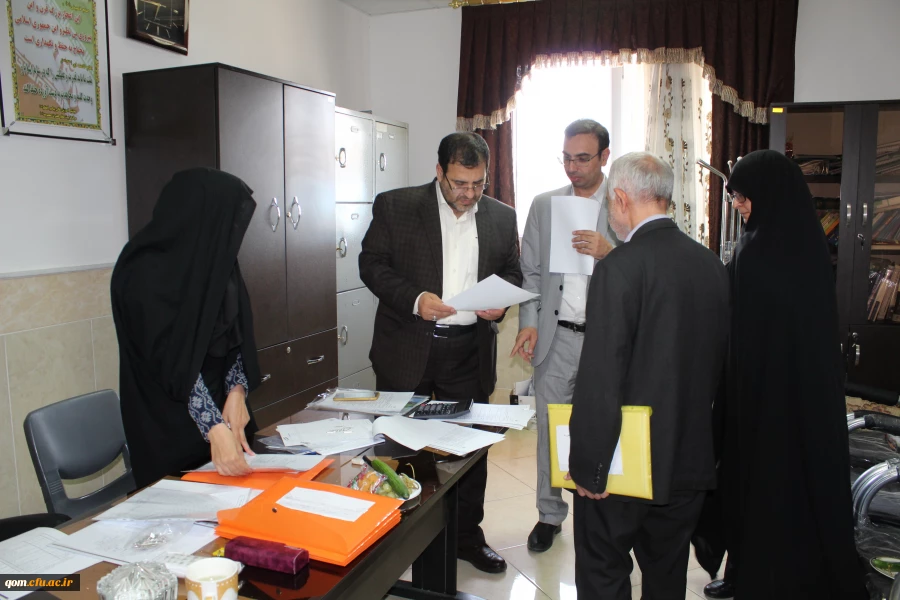 بازدید سرپرست مدیریت امور پردیس های استان قم از پایگاه های مصاحبه پذیرفته شدگان چند برابر ظرفیت در آزمون سراسری 97