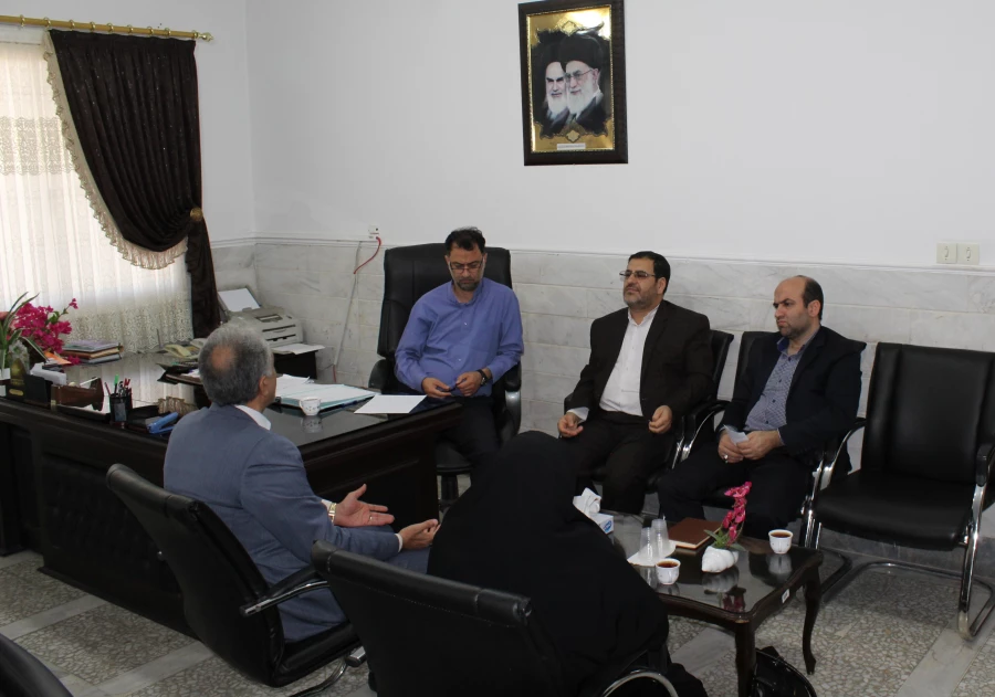 جلسه هماهنگی ستاد نکوداشت استان قم با مدیر کل آموزش و پرورش استان