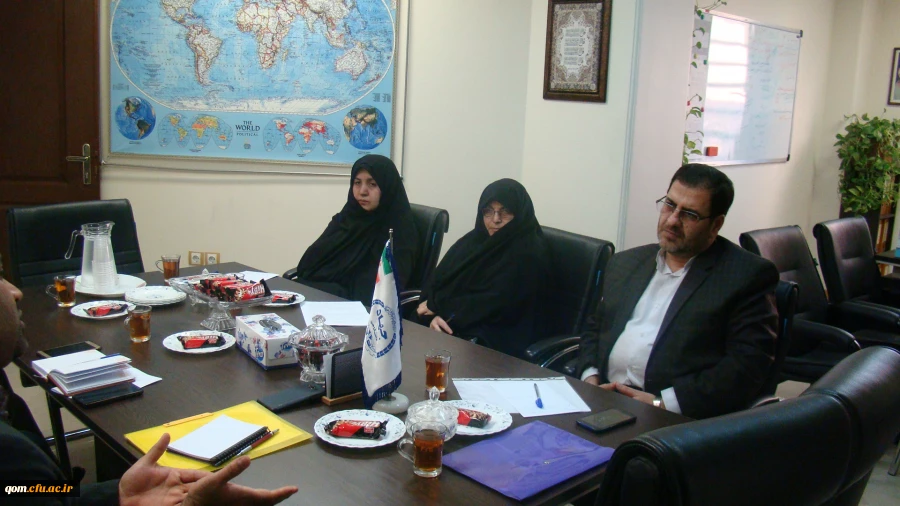 برگزاری جلسه بررسی زمینه ­های همکاری دانشگاه فرهنگیان استان قم و جهاد دانشگاهی