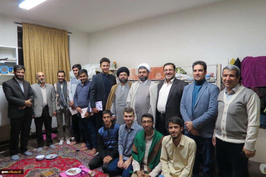 دیدار صمیمانه سرپرست مدیریت امور پردیس های استان قم با دانشجو معلمان اهل سنت به مناسب هفته وحدت