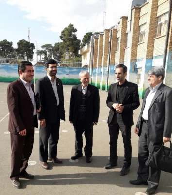 بازدید دکتر مشهدی مدیر امور مدارس وابسته و کارورزی دانشگاه فرهنگیان از مدیریت امور پردیس های استان قم