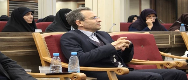 آغاز مراسم روز ملی پژوهش و تجلیل از پژوهشگران برتر دانشگاه فرهنگیان و سومین جشنواره نوآوری های علمی - پژوهشی دانشجویی (پویش) در قم