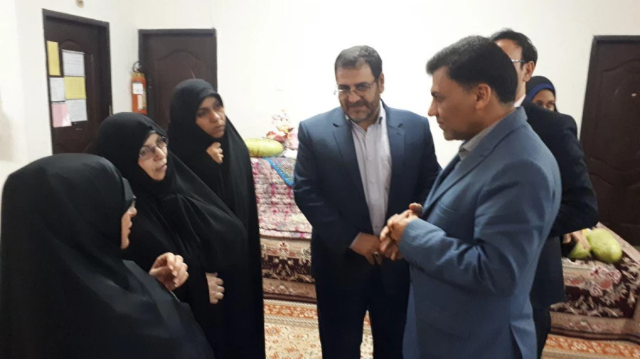 مراسم شب یلدای پردیس حضرت معصومه(س) قم با حضور صمیمی دکتر محمدی معاونت فرهنگی دانشگاه فرهنگیان