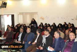 دکتر علی نژاد در نشست صمیمی با سرپرستان سراهای دانشجویی جدید الانتصاب عنوان کرد: سرپرستان باید در نقش سراهای دانشجویی مبلغان ادبیات رحمت و امتنان باشند