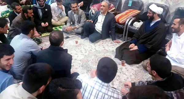 اعزام دانشجو معلمان دانشگاه فرهنگیان استان قم جهت عزیمت به اردو راهیان نور