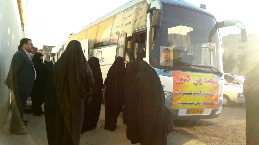 اعزام دانشجو معلمان دانشگاه فرهنگیان استان قم جهت عزیمت به اردو راهیان نور