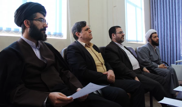 دیدار رییس دانشگاه فرهنگیان با مسئولان مجتمع آموزشی پژوهشی تبلیغ حوزه علمیه قم