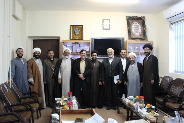 دیدار رییس دانشگاه فرهنگیان با مسئولان مجتمع آموزشی پژوهشی تبلیغ حوزه علمیه قم
