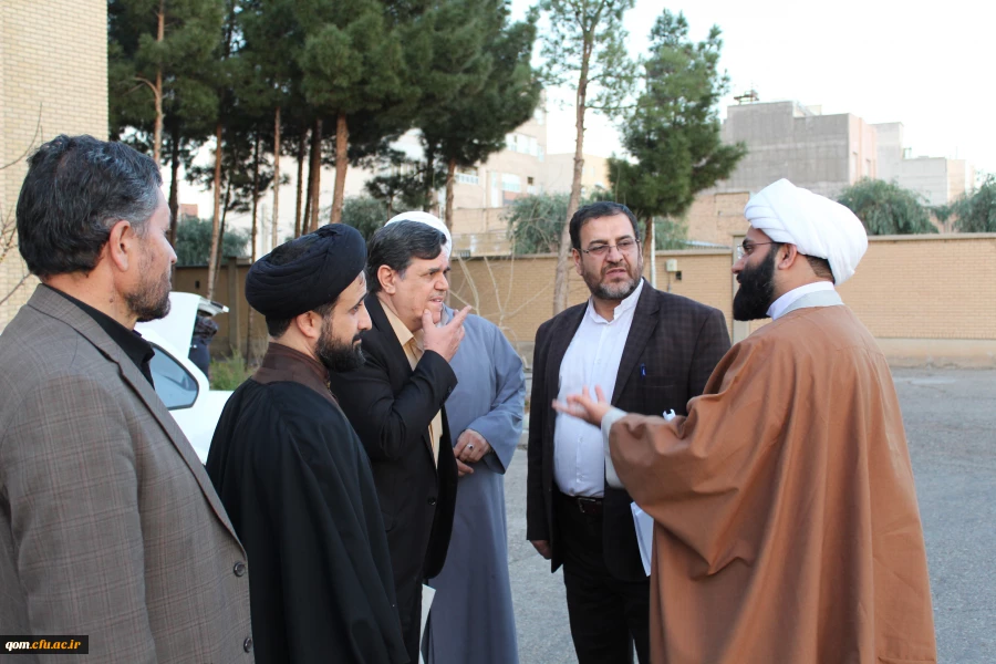 دیدار رییس دانشگاه فرهنگیان با مسئولان مرکز آموزش های تخصصی و پژوهشی حوزه علمیه قم