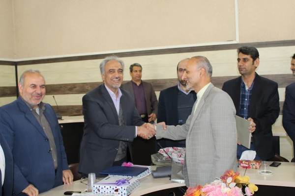 دیدار مدیریت امور پردیس های استان با کارکنان دانشگاه فرهنگیان استان قم در آستانه عید نوروز و میلاد با سعادت امیرالمومنین(ع) و روز پدر