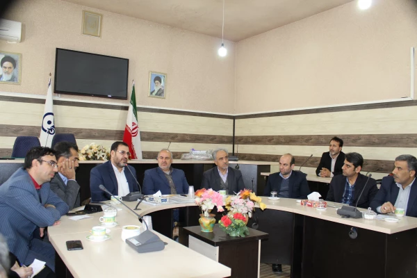 دیدار مدیریت امور پردیس های استان با کارکنان دانشگاه فرهنگیان استان قم در آستانه عید نوروز و میلاد با سعادت امیرالمومنین(ع) و روز پدر