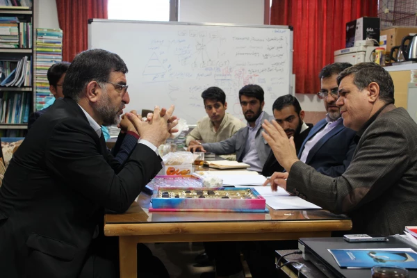 دیدار دکتر خنیفر رئیس دانشگاه فرهنگیان با امیر آبادی نماینده مردم شریف قم و عضو هیات رئیسه مجلس شورای اسلامی