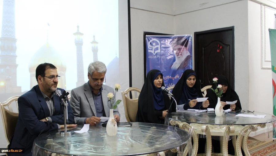 بازدید معاون دانشجویی دانشگاه  از فرایند انتخابات شوراهای صنفی استان قم