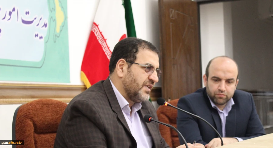 دیدار صمیمانه منتخبین دانشجو معلمان در شورای صنفی با سرپرست مدیریت امور پردیس های استان قم