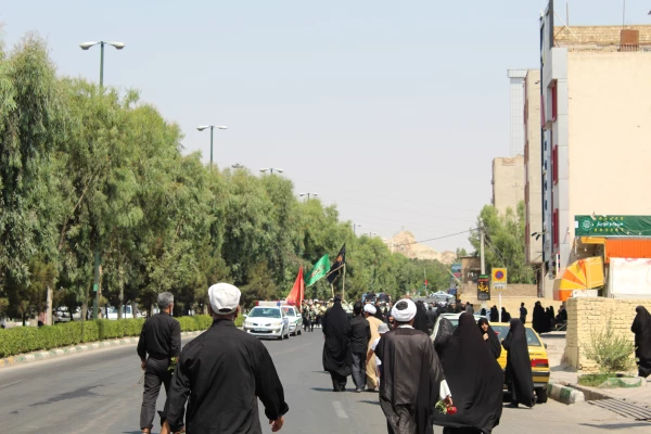 تشییع پیکر شهید گمنام 17 ساله در دانشگاه فرهنگیان استان قم