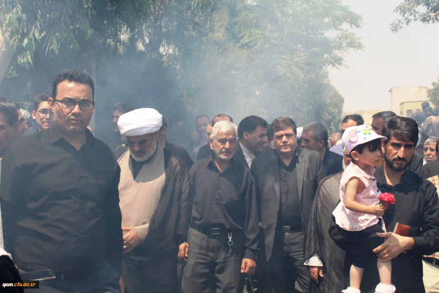 تشییع پیکر شهید گمنام 17 ساله در دانشگاه فرهنگیان استان قم