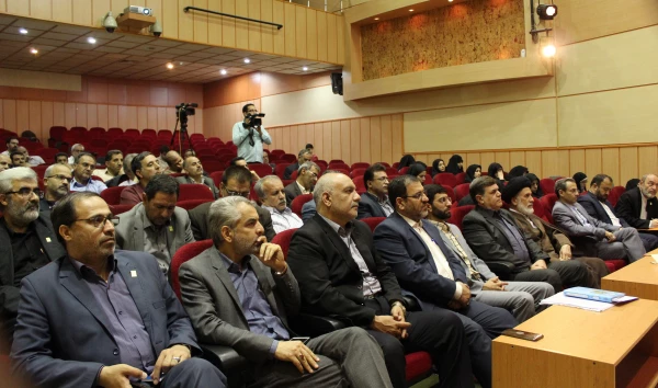 برگزاری اولین گردهمایی مسئولین کانون های بسیج اساتید دانشگاه فرهنگیان سراسر کشور در قم