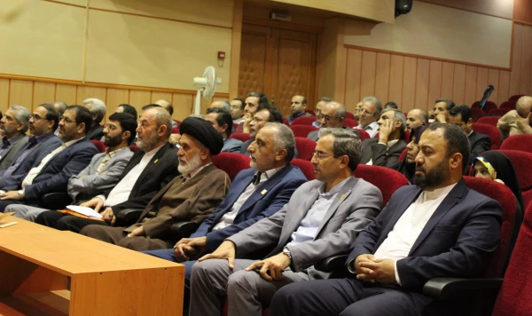 برگزاری اولین گردهمایی مسئولین کانون های بسیج اساتید دانشگاه فرهنگیان سراسر کشور در قم