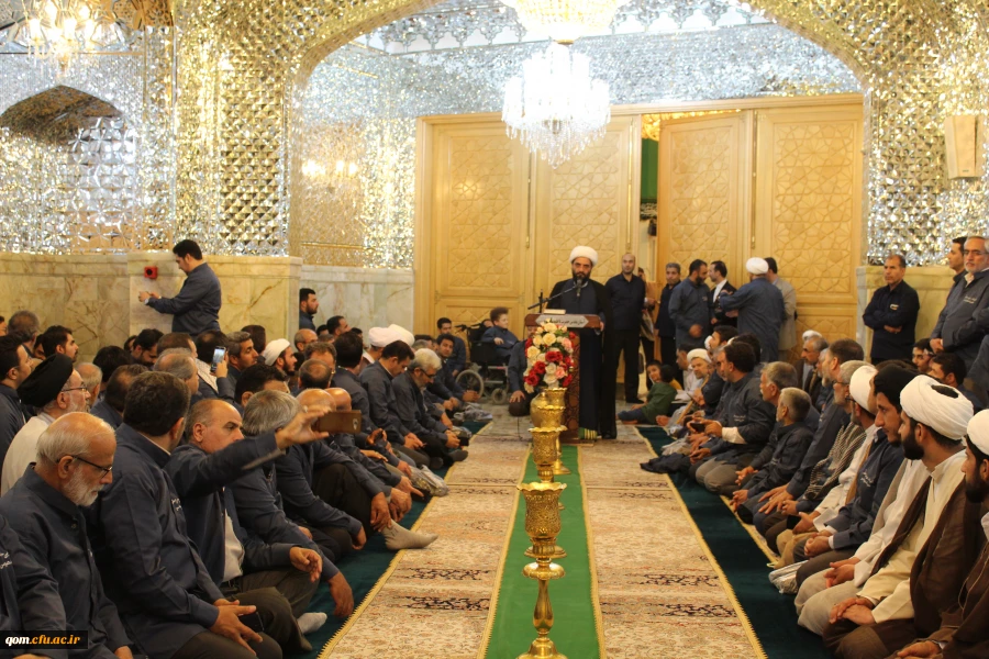 مراسم غبار روبی حرم مطهر فاطمه معصومه(س)