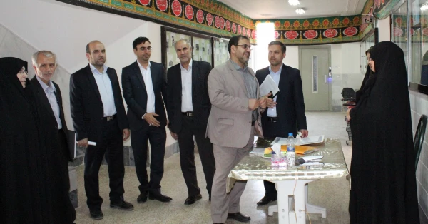 بازدید سرپرست مدیریت استانی از مراحل مصاحبه شوندگان چند برابر ظرفیت ورودی 98  6