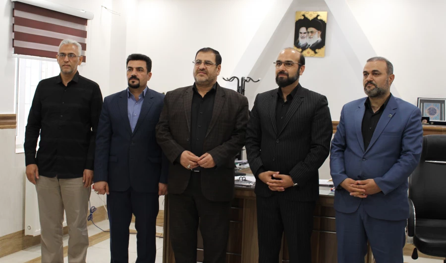 دیدار مدیرعامل مدیریت شعب بانک تجارت استان با سرپرست مدیریت امور پردیس های استان قم 3