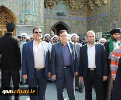 حضور رییس دانشگاه فرهنگیان در جمع دانشجو معلمان حاضر در راهپیمایی یوم الله 13 آبان قم