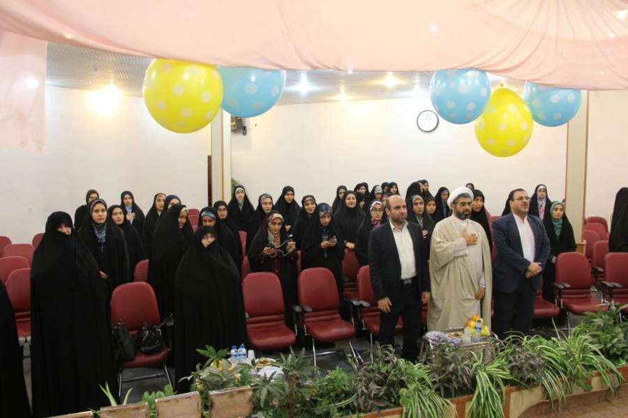 دیدار صمیمی مدیریت امور پردیس های استان با دانشجو معلمان اهل سنت 3