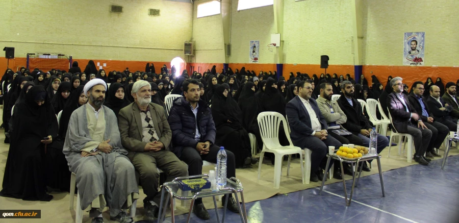 ویژه برنامه باشکوه بزرگداشت هفته بسیج در پردیس حضرت معصومه(س)  استان قم برگزار شد. 4