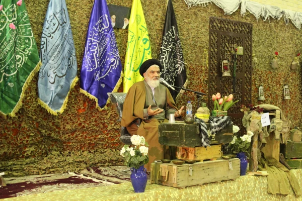 ویژه برنامه باشکوه هفته بسیج در پردیس حضرت معصومه(س)  استان قم برگزار شد.