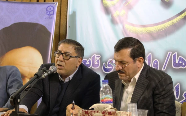 دکتر خاکی معاون طرح، برنامه و توسعه منابع در نشست تخصصی پرسش و پاسخ در جمع دبیران شوراهای صنفی: