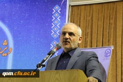 دانش آموزان ما باید با اسوه های بزرگ تاریخ اسلام در دوره معاصر آشنا شوند و این آشنایی یک ضرورت است 4