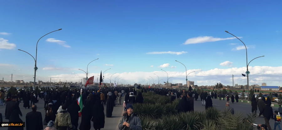 بدرقه با شکوه ابدان مطهر سردار رشید اسلام حاج قاسم سلیمانی و همرزمان مجاهدش توسط مردم انقلابی قم  3